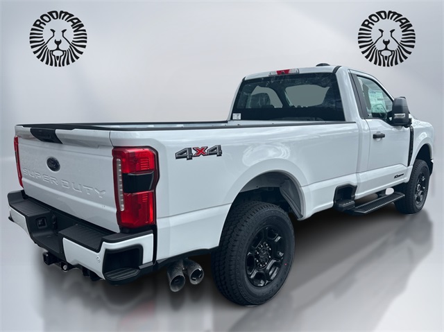 2025 Ford F-250 XL photo 3