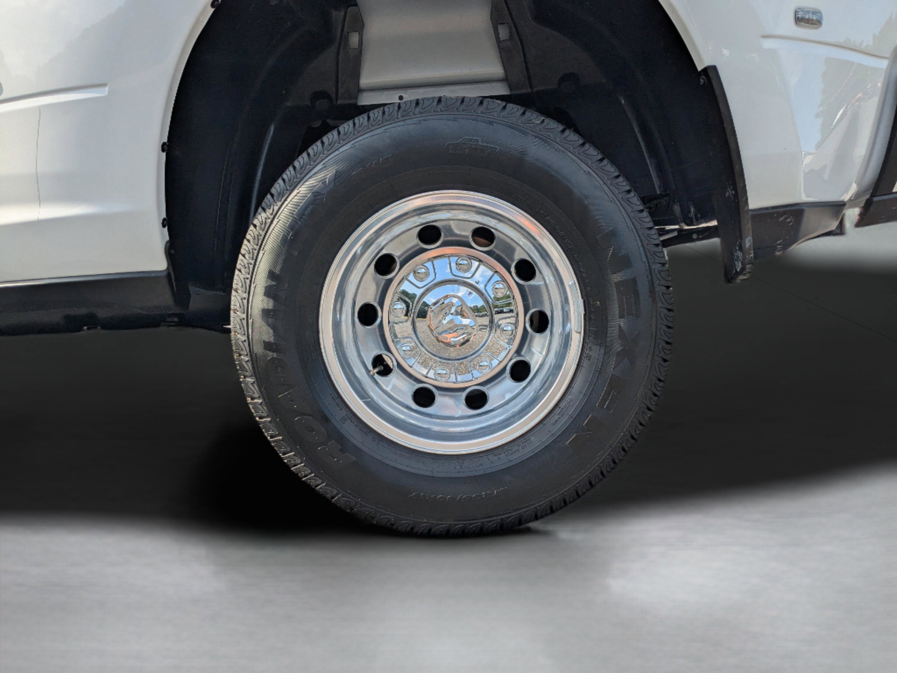 2025 Ram 3500 Tradesman photo 46