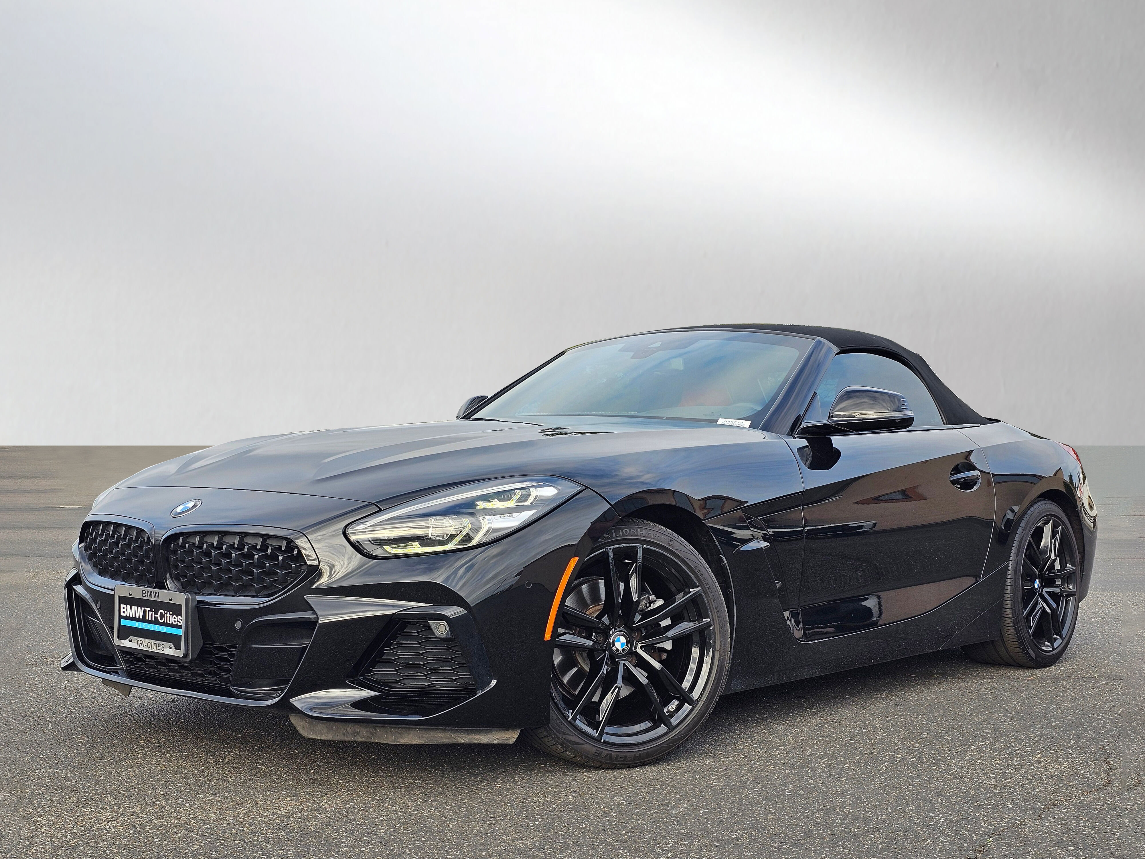 2021 BMW Z4 Base's photo