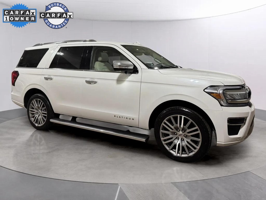2022 Ford Expedition Platinum's photo