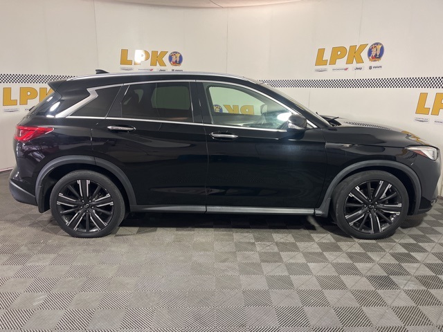 2021 Infiniti QX50 Luxe photo 8
