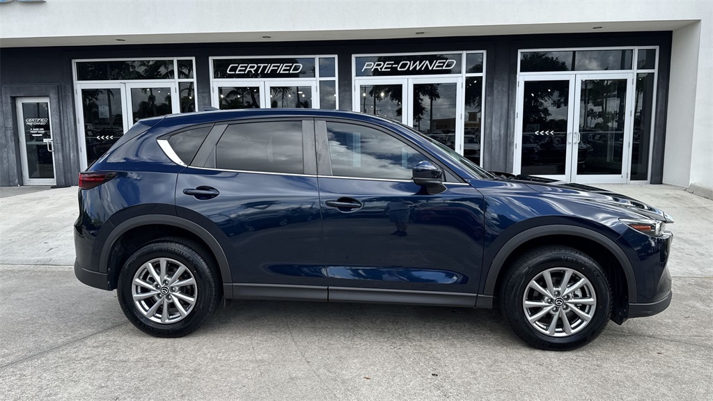 2023 Mazda CX-5 2.5 Select photo 5