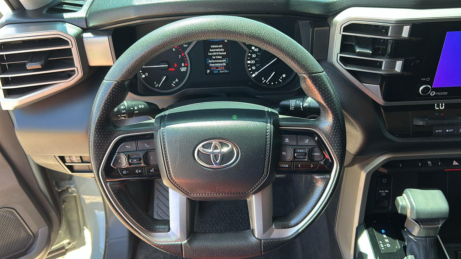2024 Toyota Tundra SR5 CrewMax photo 8