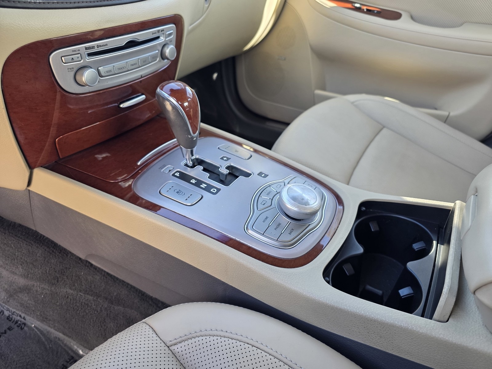 2013 Hyundai Genesis 5.0 R-Spec photo 27