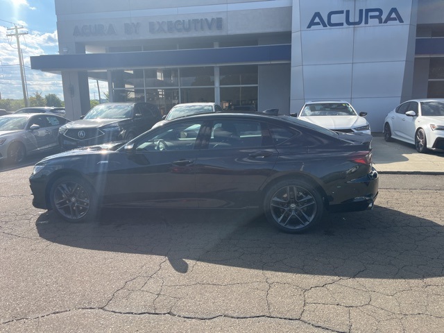 2024 Acura TLX SH-AWD A-Spec photo 4