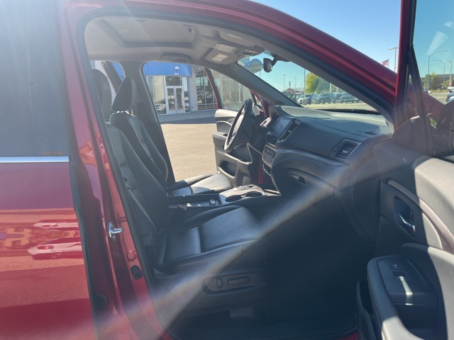 2022 Honda Ridgeline RTL-E photo 18
