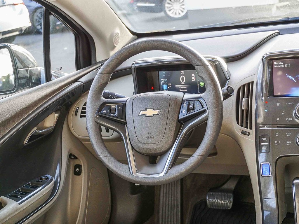 2013 Chevrolet Volt Base photo 15