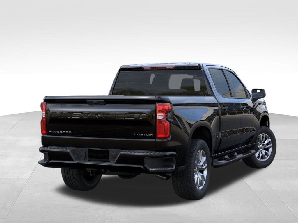 2026 Chevrolet Silverado 1500 Custom photo 4