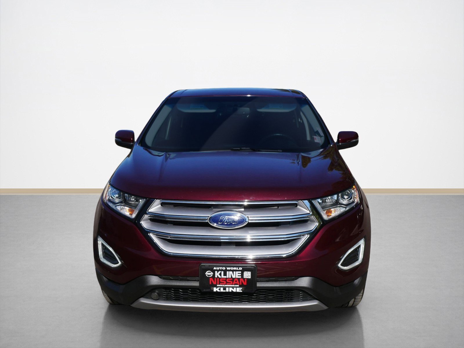 2017 Ford Edge Titanium photo 2