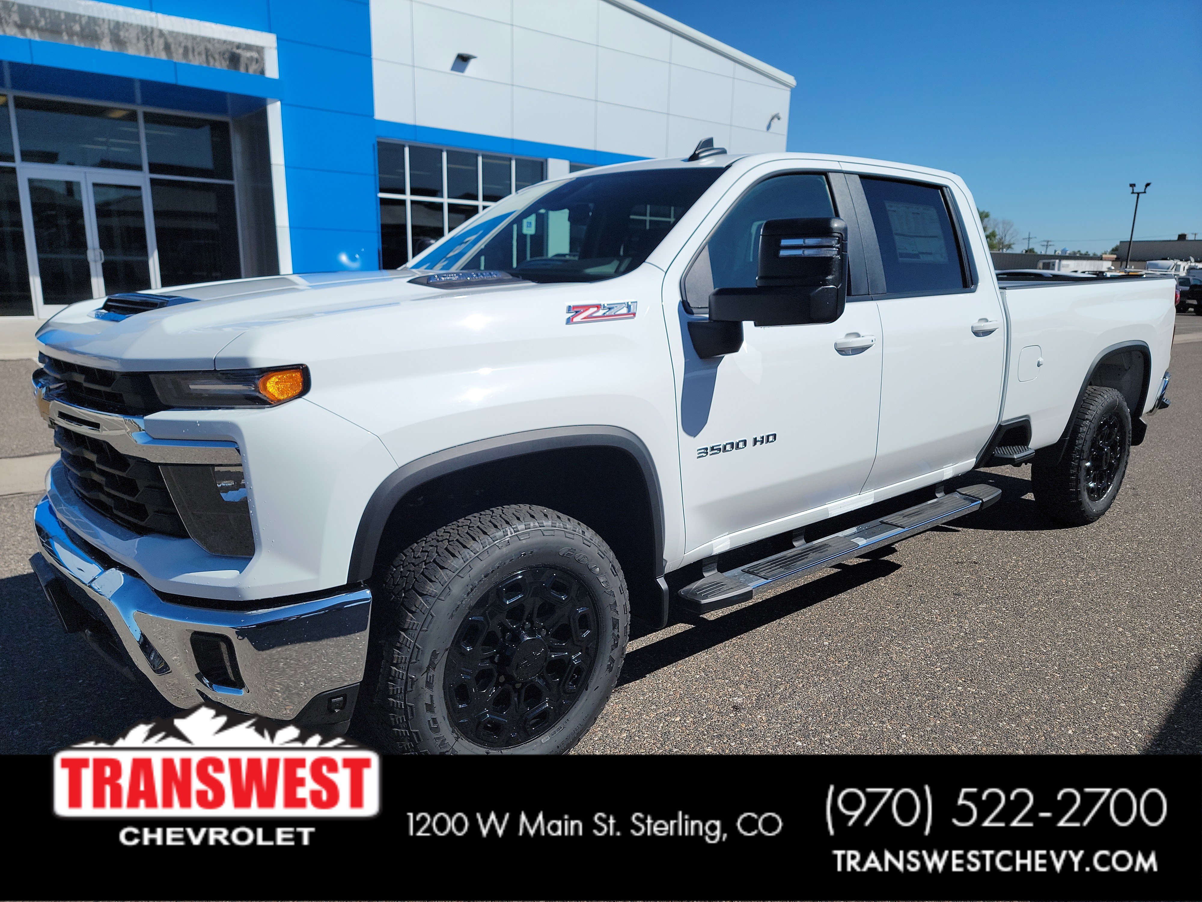2025 Chevrolet Silverado 3500HD LT's photo