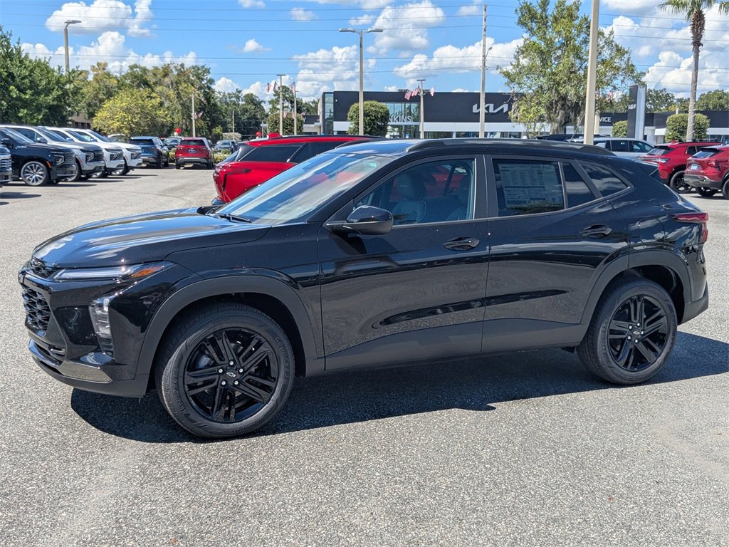2025 Chevrolet Trax ACTIV photo 7