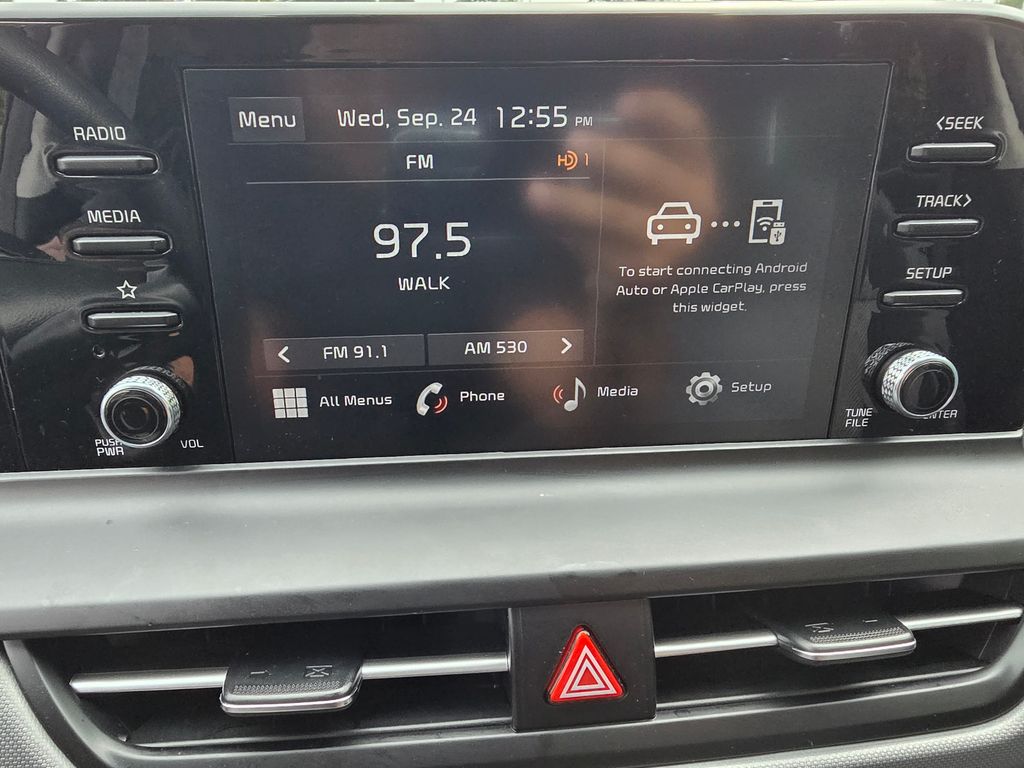 2025 Kia Seltos LX photo 18
