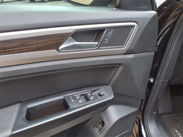 2021 Volkswagen Atlas V6 SE Technology photo 14
