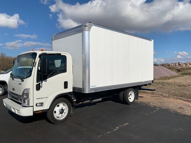 2026 Chevrolet Low Cab Forward Base's photo