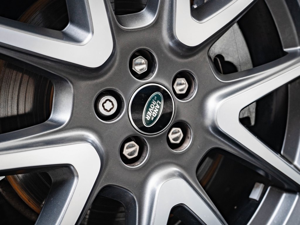 2022 Land Rover Range Rover Velar S photo 8