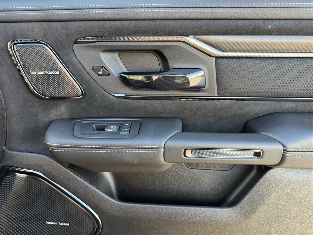 2025 Ram 1500 RHO photo 24
