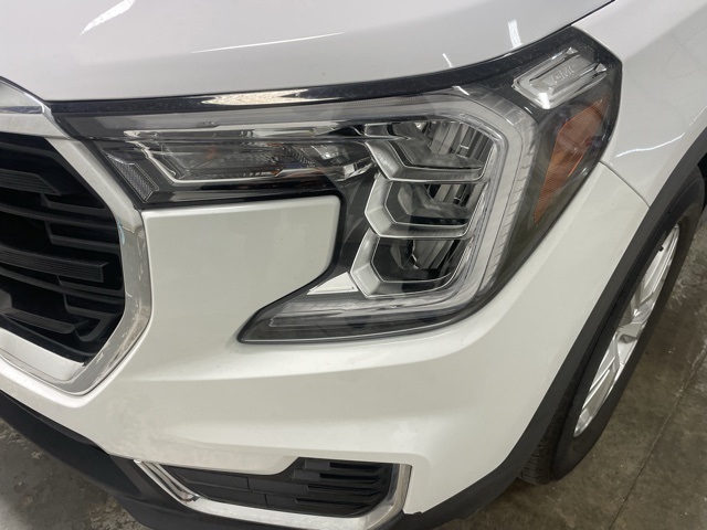 2024 Gmc Terrain SLE photo 5