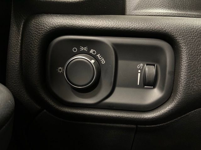 2024 Ram 3500 Tradesman photo 21