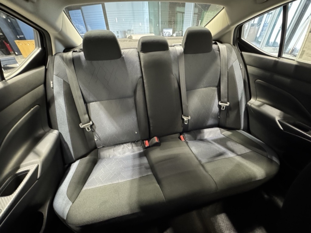 2025 Nissan Versa SV photo 20