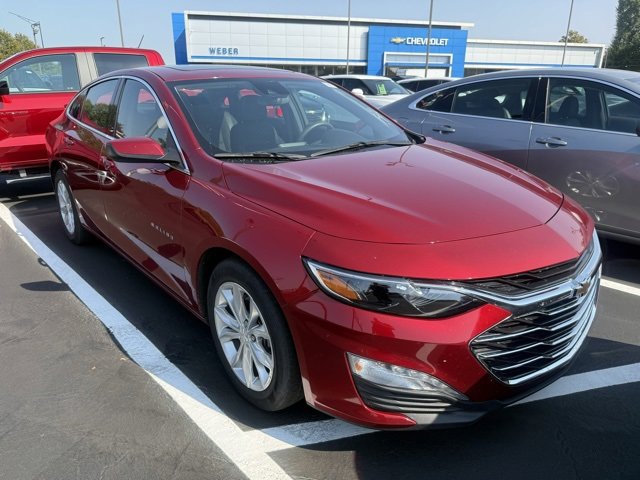2024 Chevrolet Malibu 1LT photo 2
