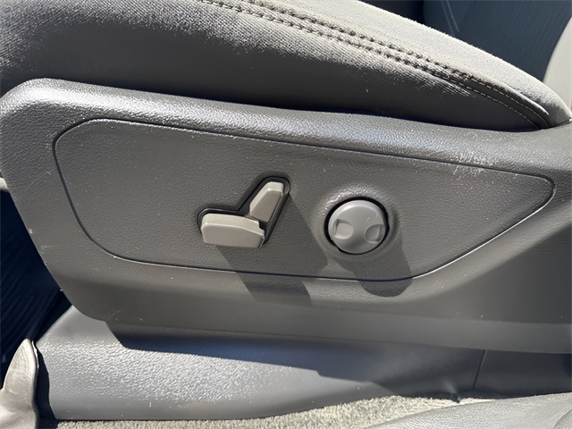 2022 Ram 1500 Big Horn Lone Star photo 11