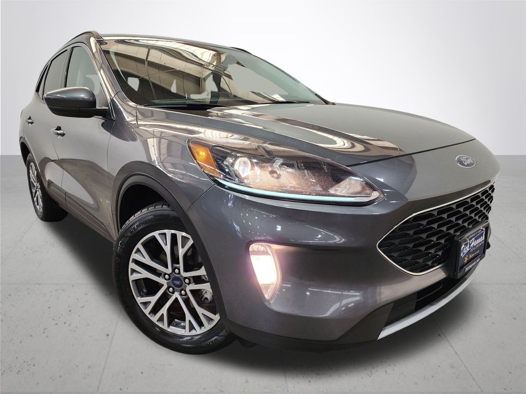 2021 Ford Escape Hybrid SEL photo 4