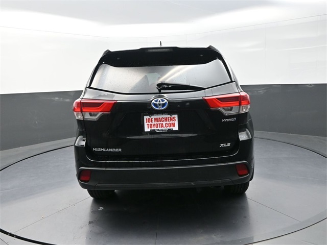 2019 Toyota Highlander Hybrid XLE photo 3