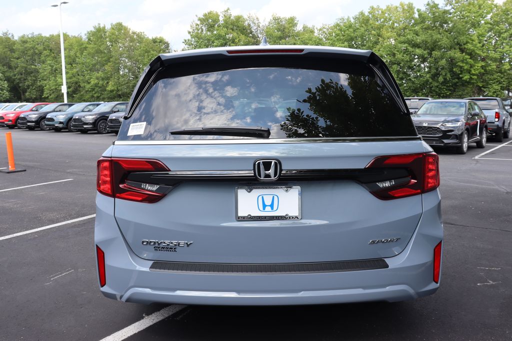 2026 Honda Odyssey photo 3