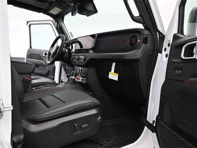 2025 Jeep Gladiator Rubicon photo 27
