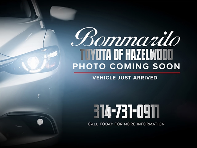 2014 INFINITI Q50 Hybrid Premium's photo