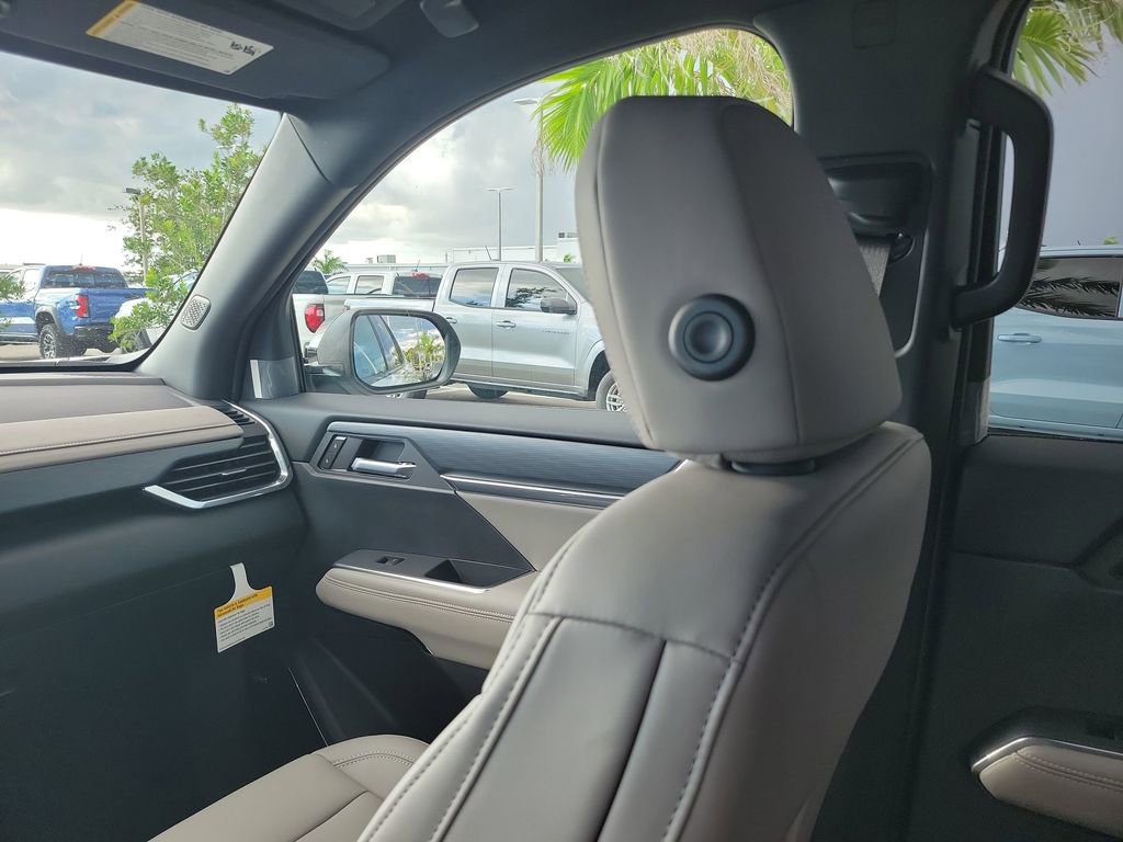 2026 Gmc Acadia Elevation photo 11