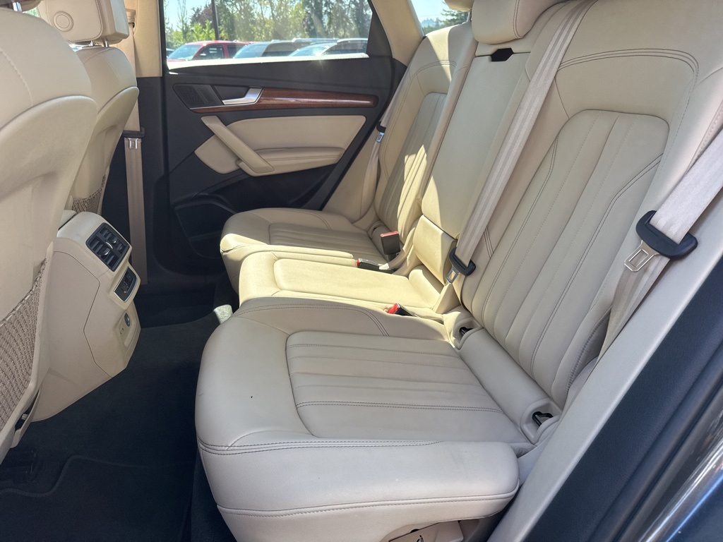 2023 Audi Q5 45 S line Premium photo 19