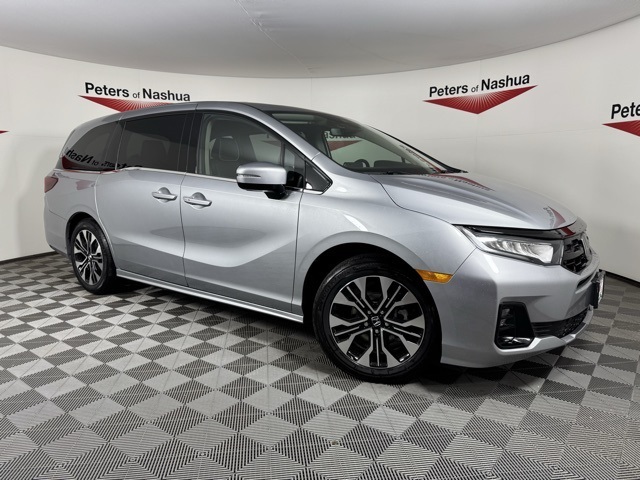 2026 Honda Odyssey Elite's photo