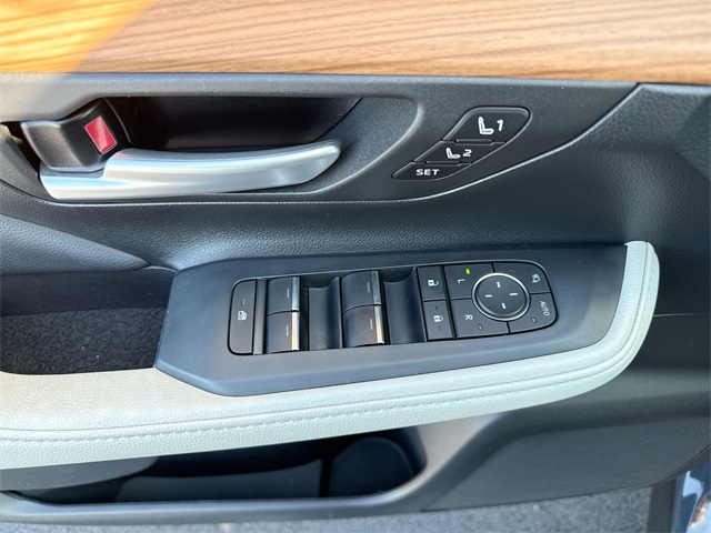 2024 Toyota Grand Highlander Limited photo 14