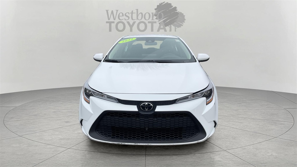Used 2022 Toyota Corolla LE with VIN 5YFEPMAE5NP373650 for sale in Northfield, Minnesota