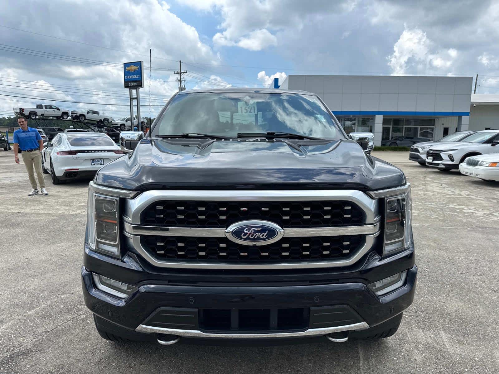 2021 Ford F-150 Platinum photo 4