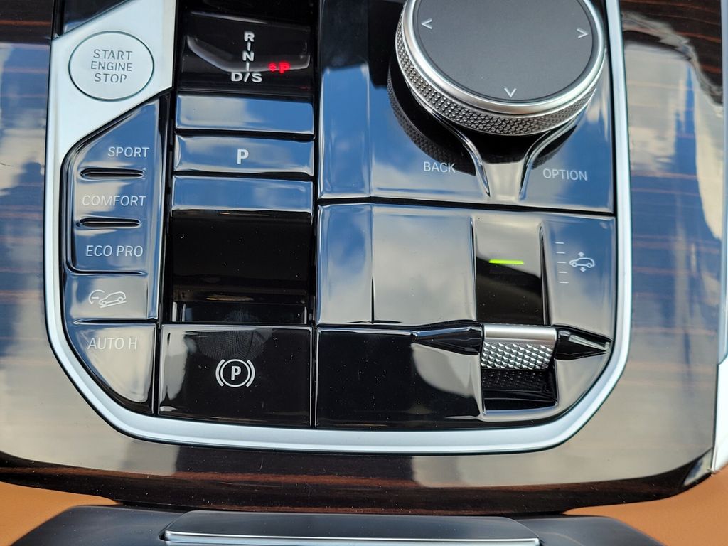 2026 Bmw X7 xDrive40i photo 24