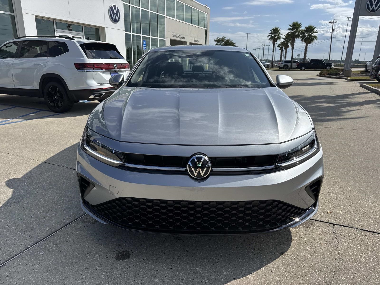 2026 Volkswagen Jetta 1.5T Sport photo 2