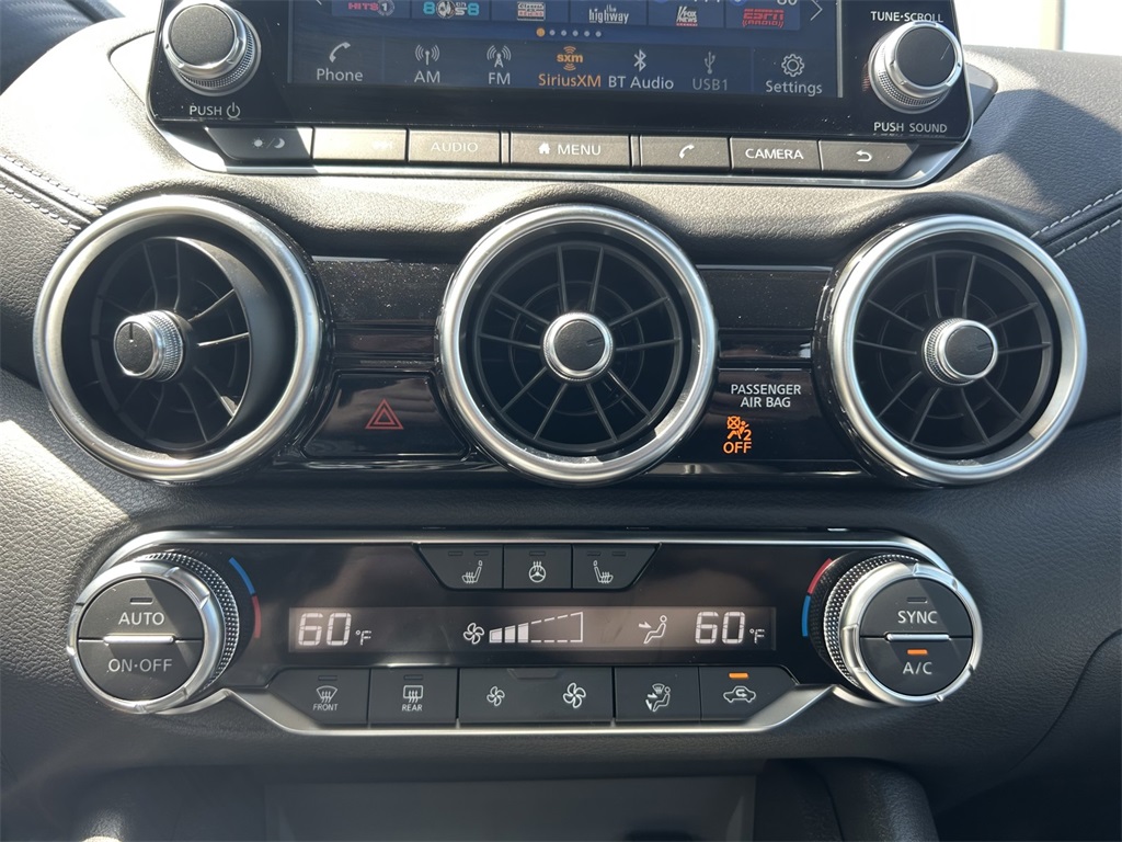2025 Nissan Sentra SV photo 16