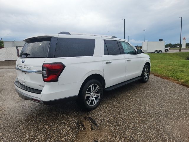 2024 Ford Expedition MAX Limited photo 3