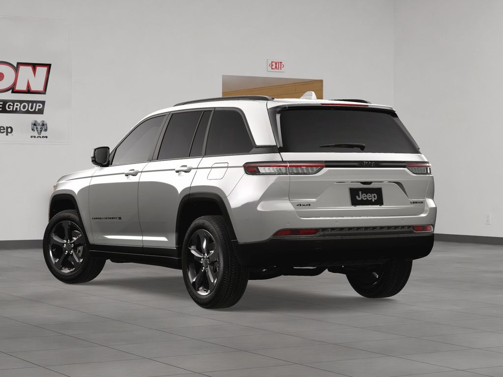 2025 Jeep Grand Cherokee Limited photo 4