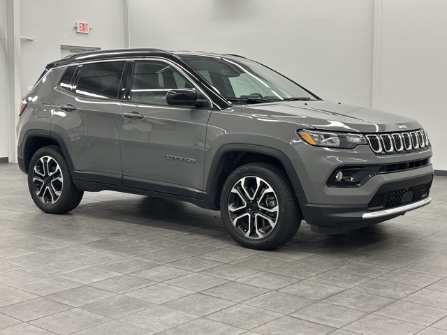 2024 Jeep Compass Limited's photo