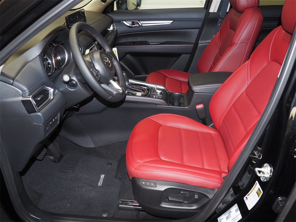 2025 Mazda CX-5 2.5 S Carbon photo 3
