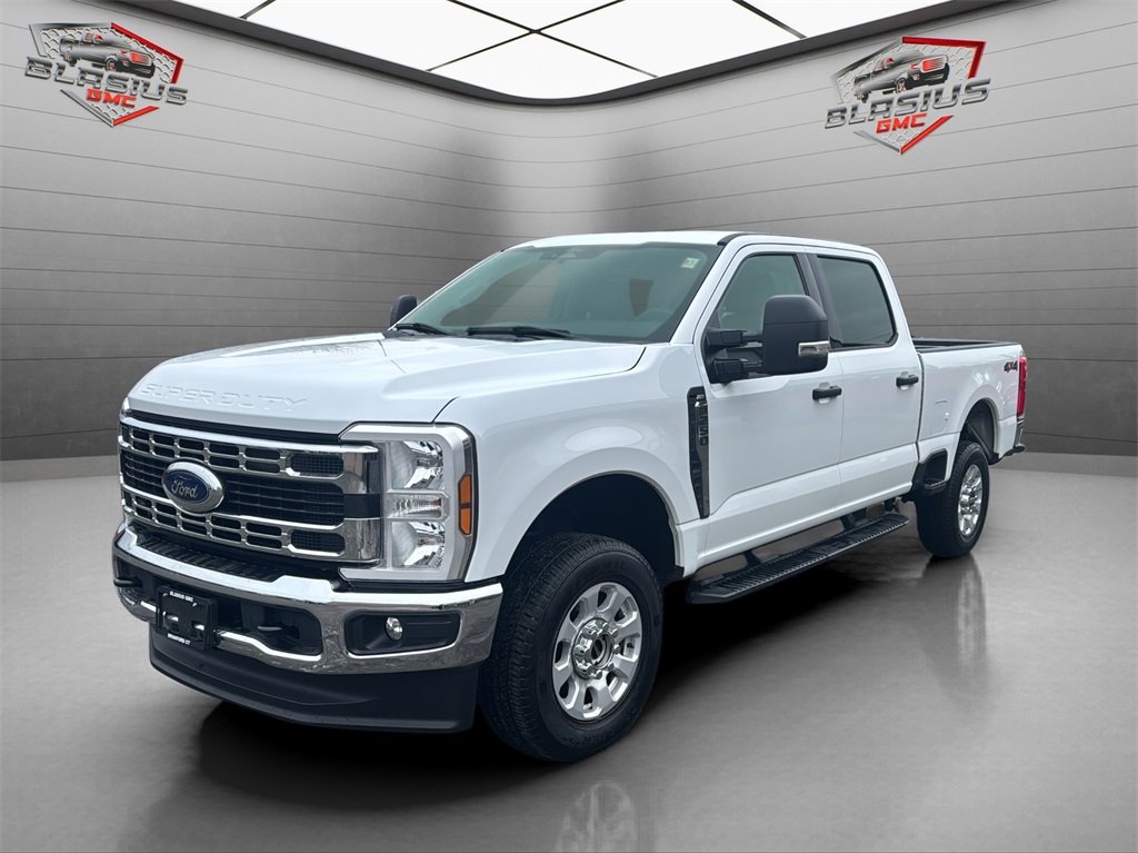 2024 Ford F-250 Super Duty XL's photo