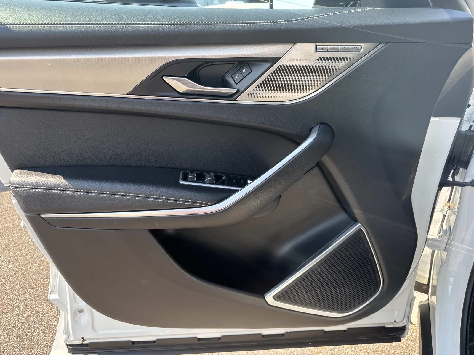 2024 Jaguar F-PACE P250 R-Dynamic S photo 15