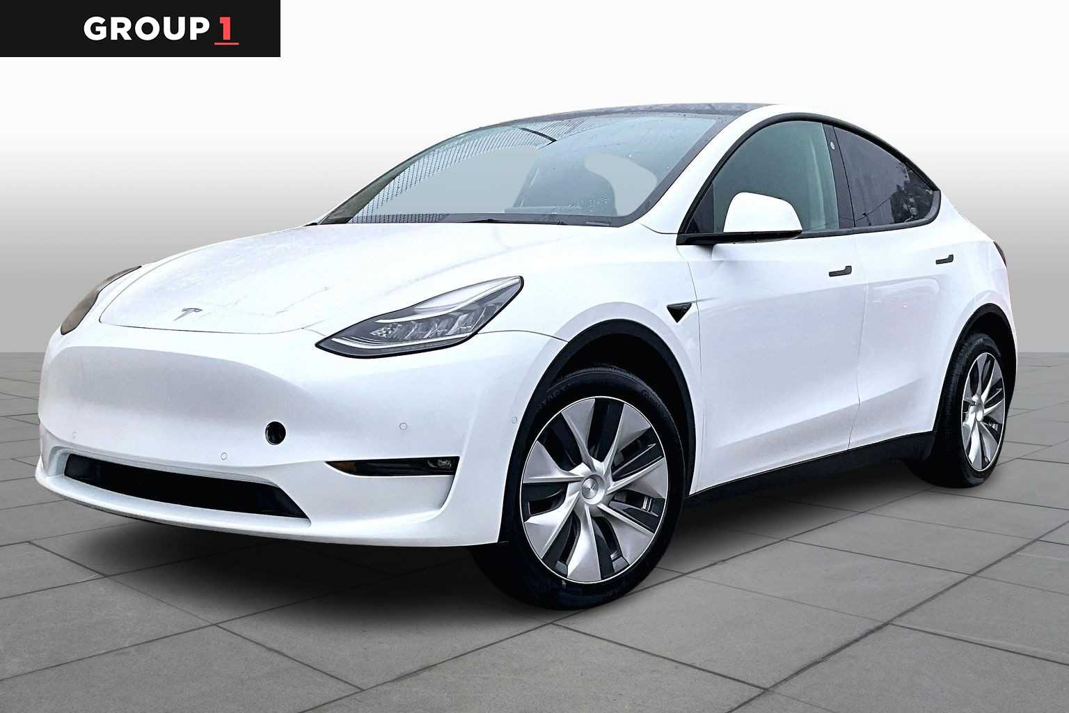 2021 Tesla Model Y Long Range's photo