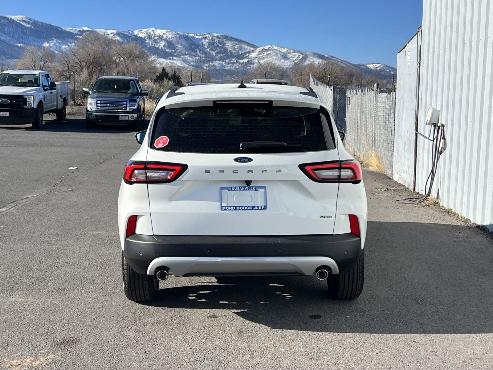 2025 Ford Escape Plug-In Hybrid photo 4