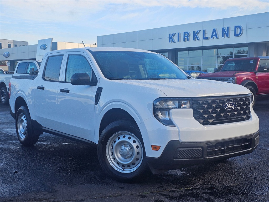 2025 Ford Maverick XL's photo