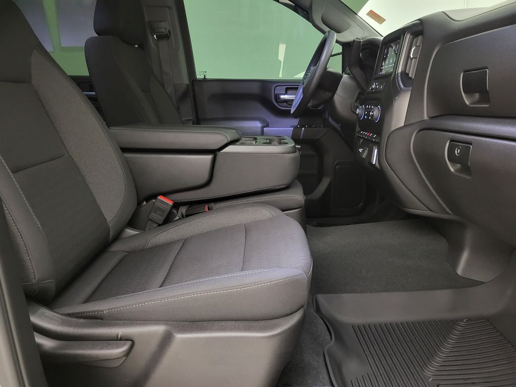 2025 Chevrolet Silverado 1500 Custom Trail Boss photo 28