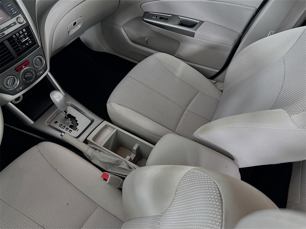 2012 Subaru Forester 2.5X photo 22